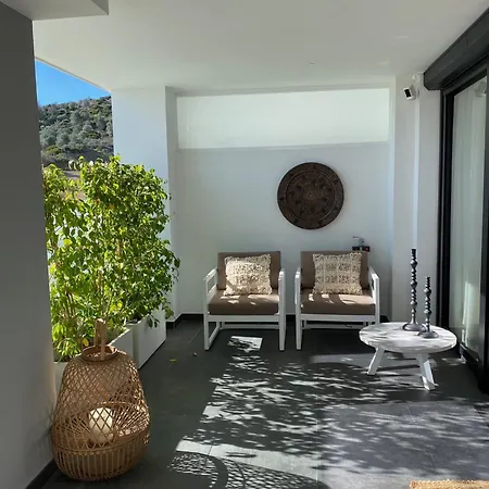 Fantastic Elegant 2-bedroom With Great Seaviews - Casa Lef Mijas Costa-fuengirola